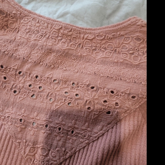 Free People Parisian Nights Women SZ S bell sleeve multi media top Mauve thermal - Picture 7 of 12